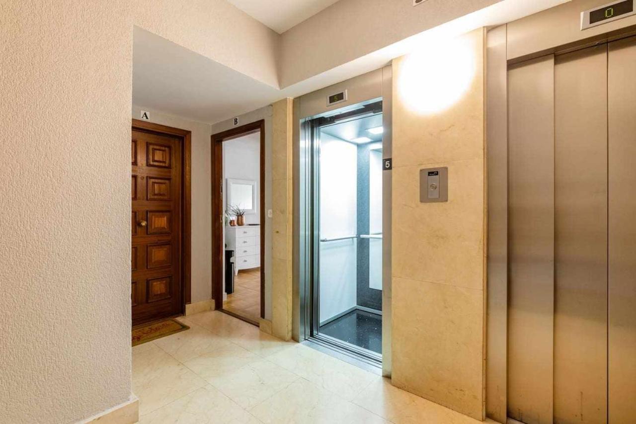 New Amara Suite Friends & Families Parking San Sebastián Zewnętrze zdjęcie